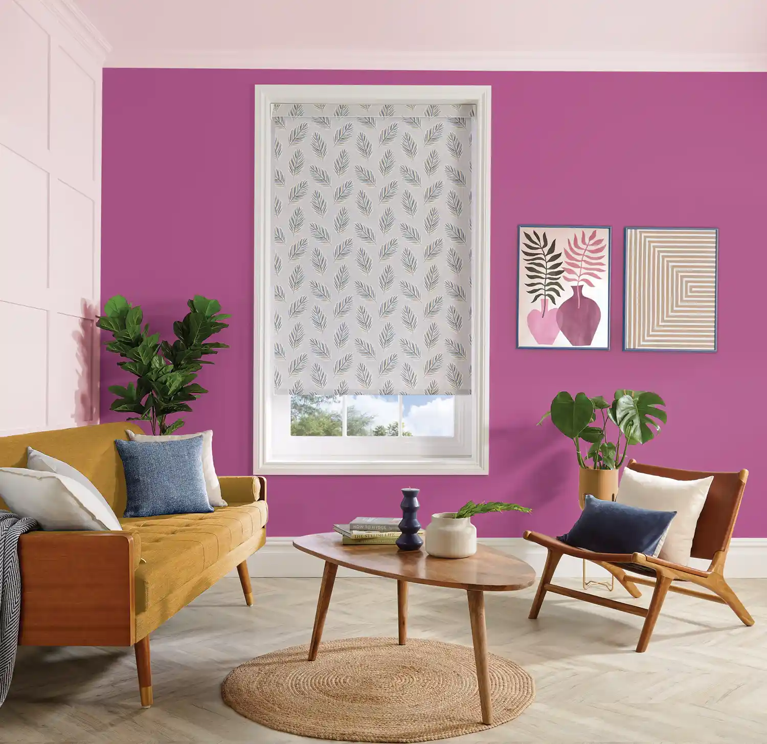 LL 2023 Roller Fern Cool Spritz Liv Main Pink Wall Barbiecore