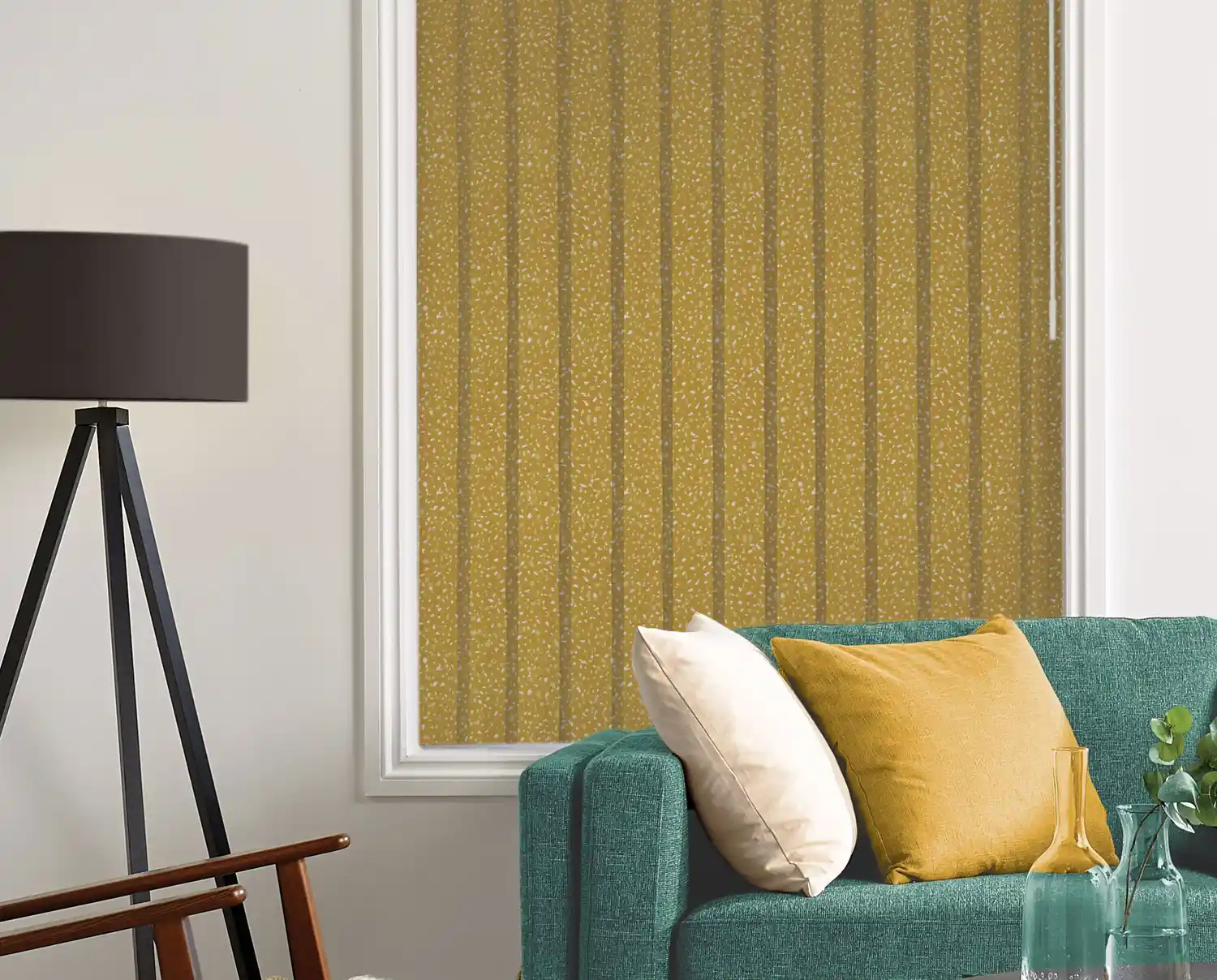 LL 2023 Terrazzo Gold Liv Main Crop
