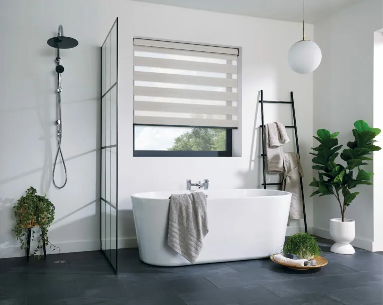 LL 2023 Vision Rimini Elm Bath Mail scaled