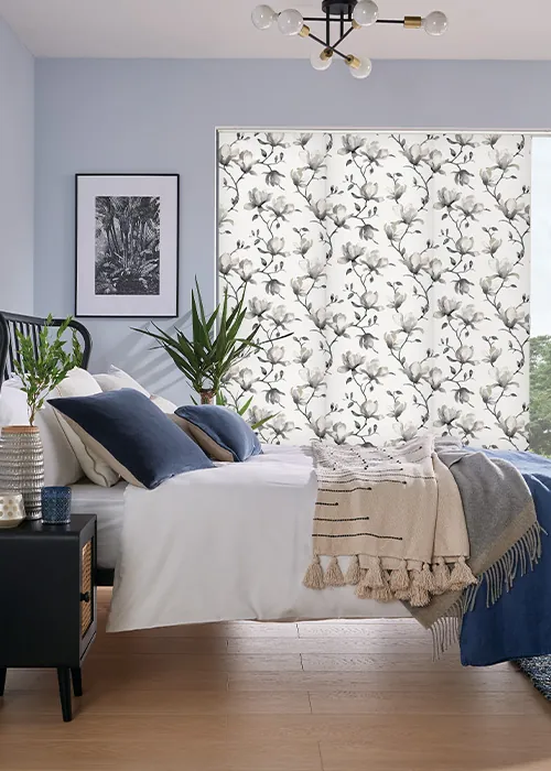 Panel Portrait size Panel Magnolia Inky Bed Main