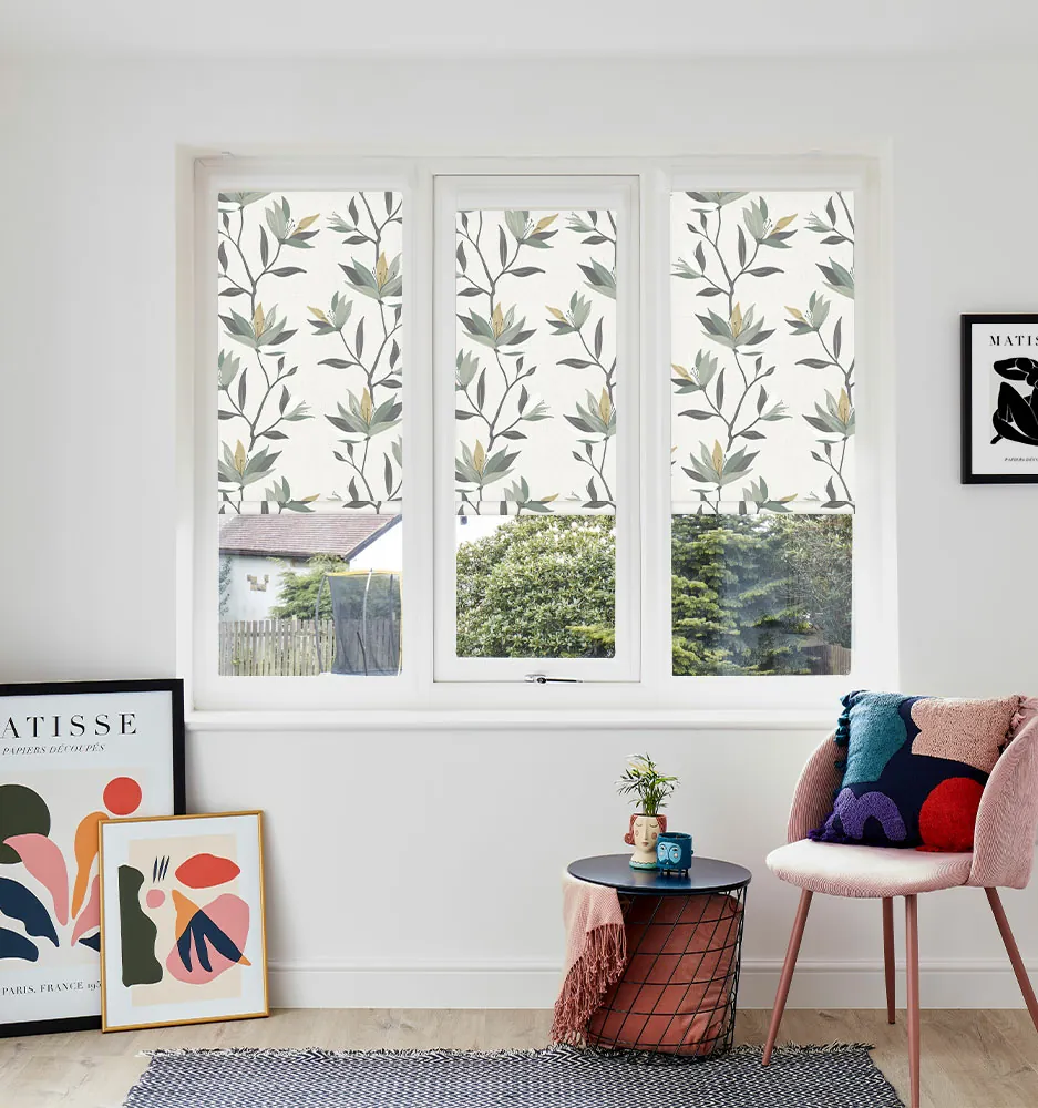 ROLL PF LILY MELLOW SAGE WINDOW ROLL PF LILY MELLOW SAGE WINDOW