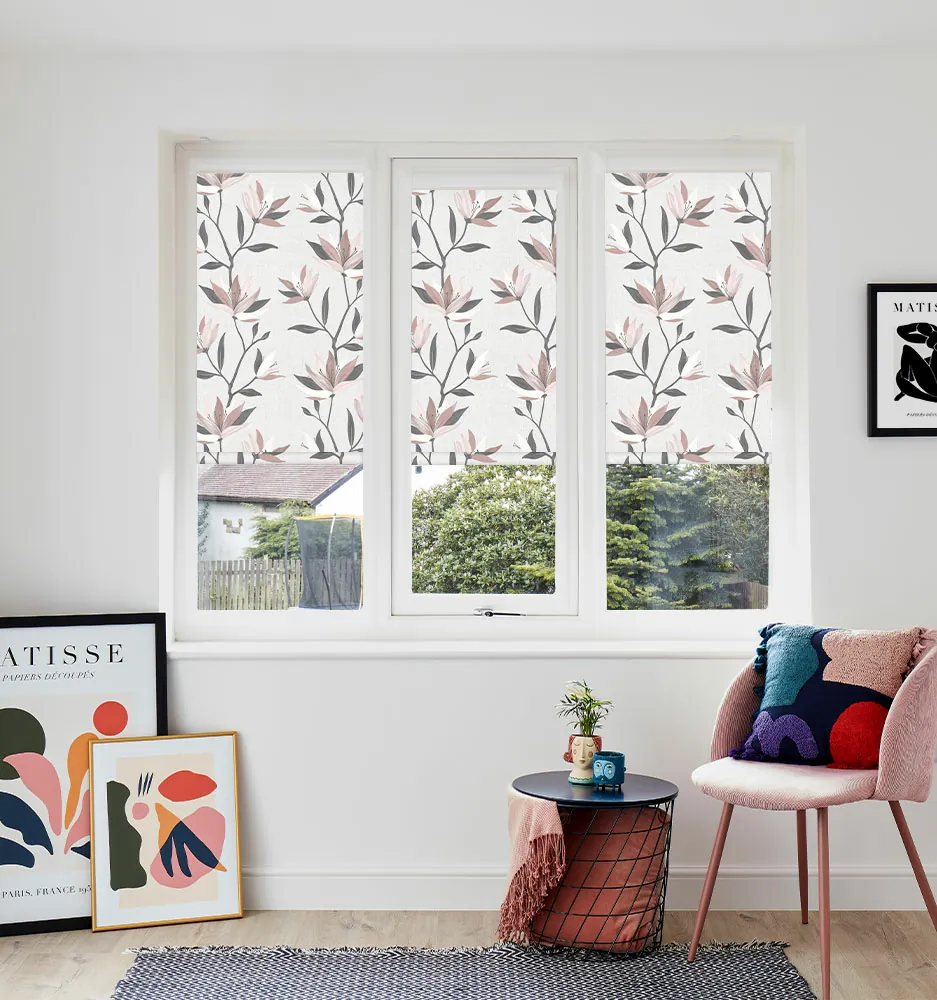 ROLL PF LILY SPRING BLOSSOM WINDOW