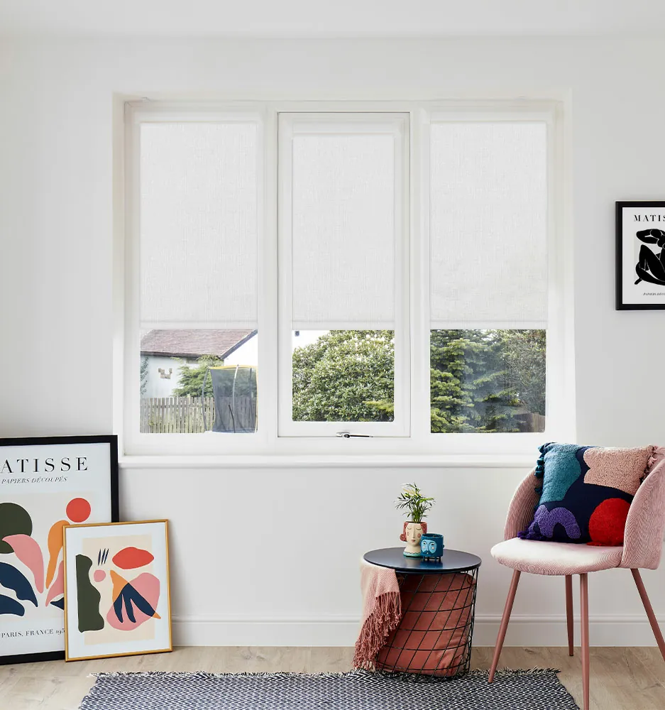 ROLL PF VOILE WHITE WINDOW