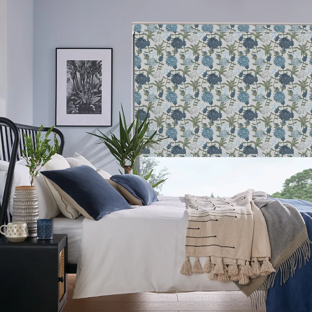 Roller Dahlia Blue