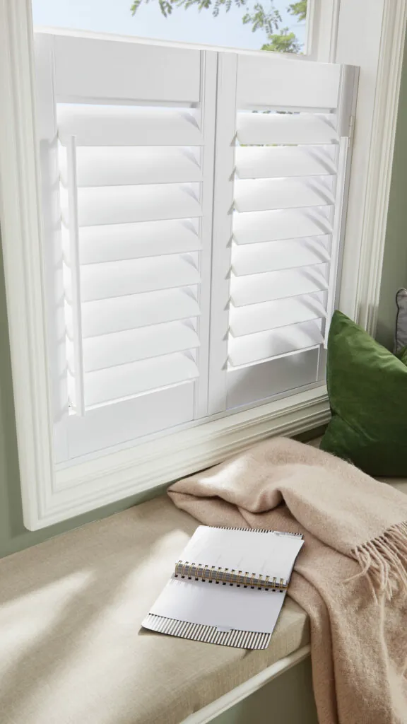SHUTTERS23 scaled