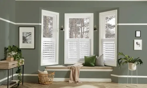 LL 2019 Shutters Arctic 89mm Moda L Frame Cafe Bay Window Seat Main Open Green scaled 1